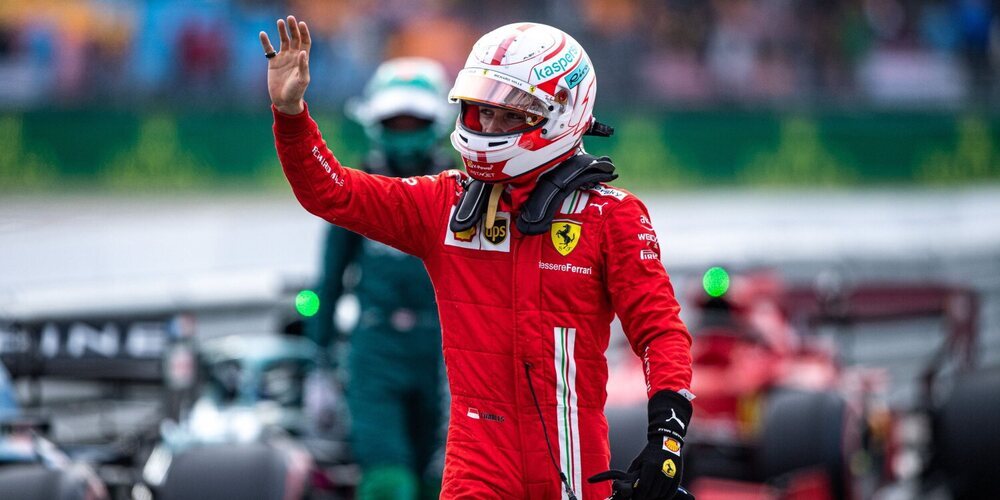 Charles Leclerc: "Fue genial ver a Carlos estar ahí y darme el rebufo en la recta final de la Q2"