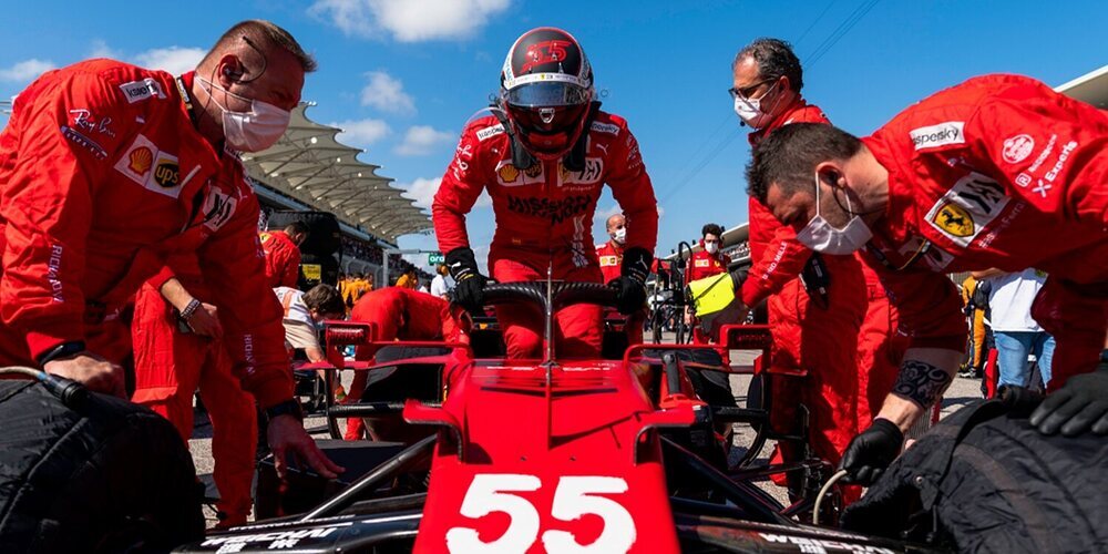 Carlos Sainz: "Tuvimos un pit-stop lento y me quedé atrapado detrás de Ricciardo"