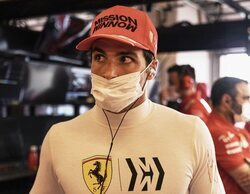 Sainz, molesto con 'Drive to Survive': "Ferrari es mucho más grande y mejor de lo que parece ahí"