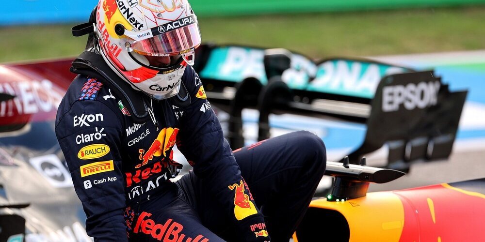 Helmut Marko: "En Mercedes pensaron que no tenían oportunidad, Max estaba jugando con ellos"