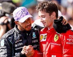 Hamilton: "Ha sido asombroso ver el crecimiento de Charles, es un líder"