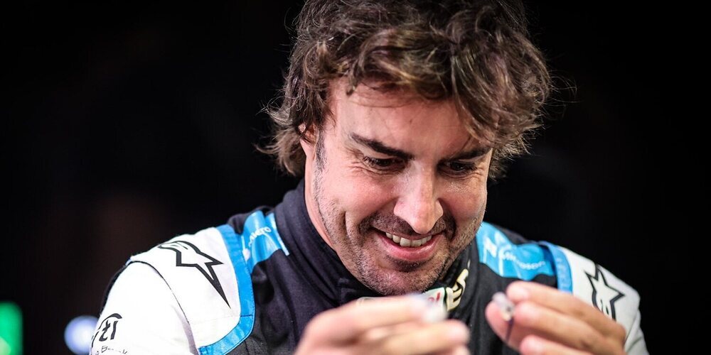Fernando Alonso: "Kimi y yo nos solemos reír de lo falso que es a veces este mundo"