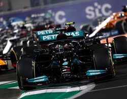 Victoria y vuelta rápida de Hamilton en Jeddah ante un Verstappen que pierde su ventaja en el Mundial