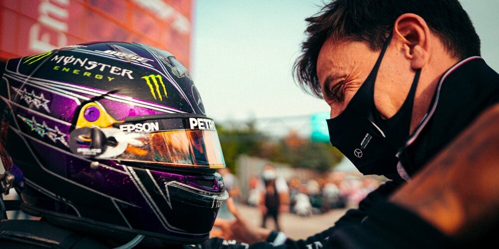 Toto Wolff, sobre Alonso: "Este deporte va de titulares y a él le gusta dejar caer cosas"