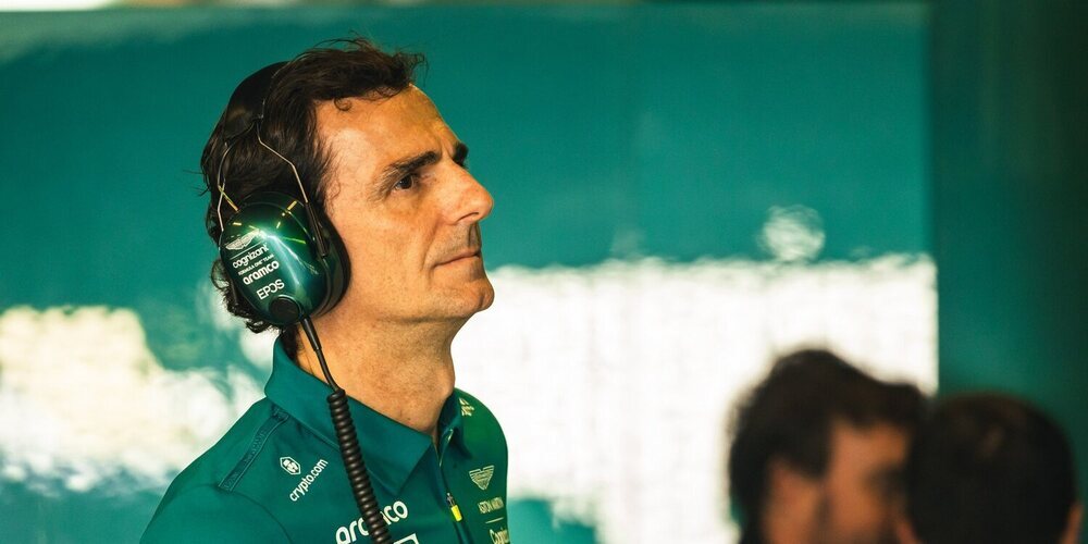 Pedro de la Rosa habla de Checo: "La mayoría de los pilotos necesitan que el coche se adapte a ellos"