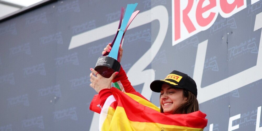 Marta García aumenta su liderato en una F1 Academy invisible para el aficionado