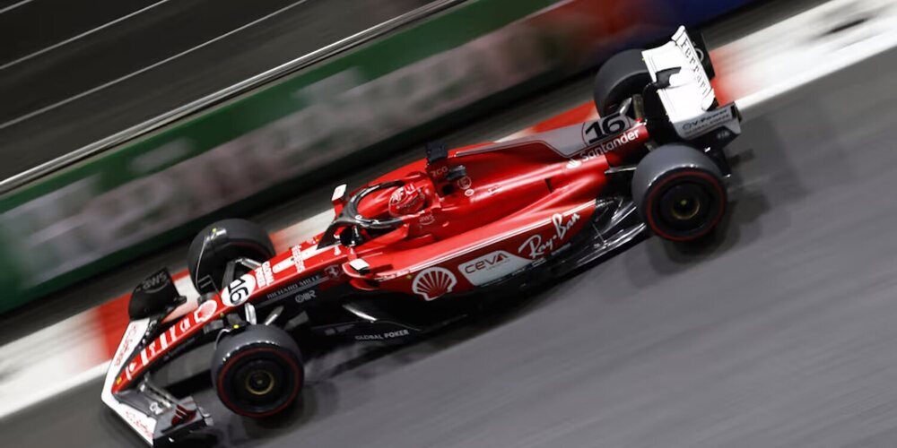 Charles Leclerc toma el mando en el nuevo Circuito de Las Vegas