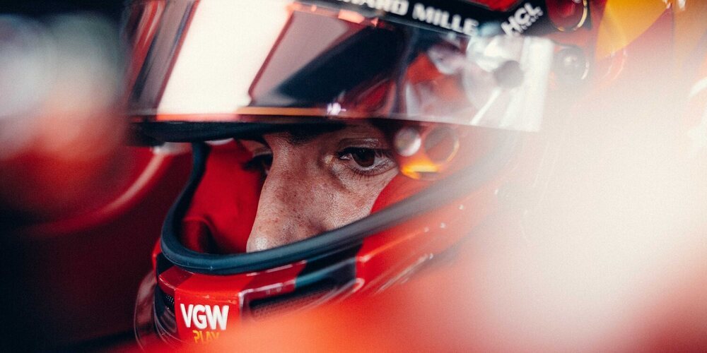 Carlos Sainz: "Tenía muchas ganas de firmar un nuevo contrato con Ferrari, todo iba bien"