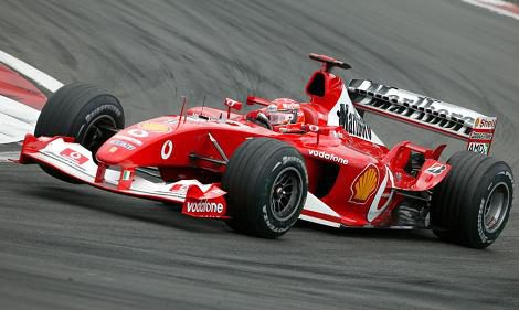 Montezemolo: "Schumacher es nuestro tercer piloto"