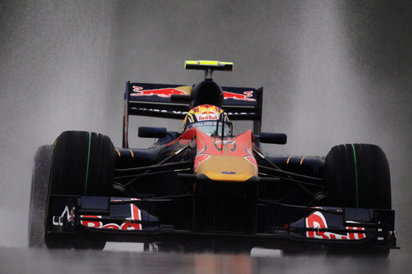 Alguersuari lidera una sesión con poquísima actividad en pista