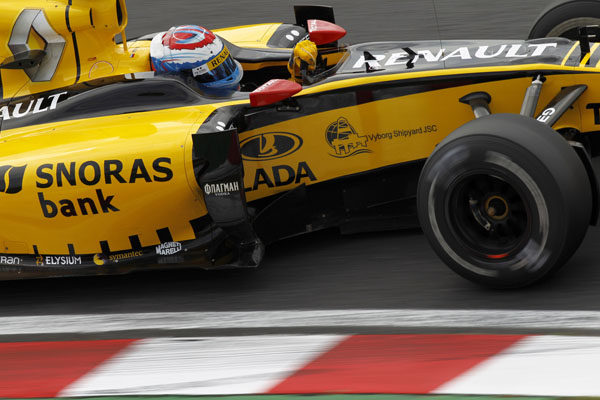 Dos nuevos patrocinadores rusos para Renault
