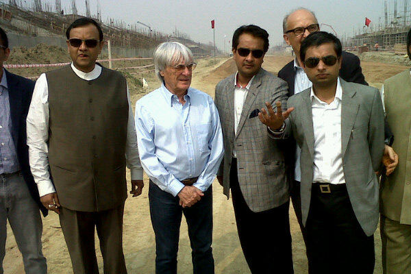 Ecclestone visita la sede del Gran Premio de la India