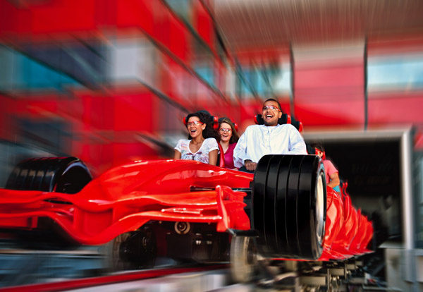 Así es 'Ferrari World', el paraíso de los tifosi