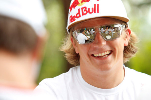 Räikkönen no volverá a la F1 en 2011, asegura su manager