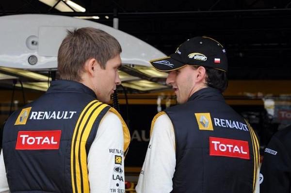 Total y Renault F1 preparan una película "en la Luna"