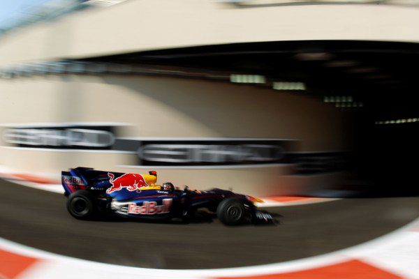Los dos Red Bull y Hamilton se imponen a Alonso en la última sesión de libres