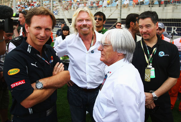 Ecclestone felicita a Horner: "Ya has recibido un regalo de Ferrari..."