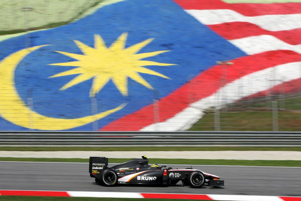 Temporada 2010: El equipo Hispania Racing
