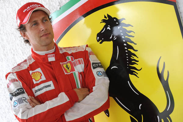 Luca Badoer dice adiós a la escudería Ferrari