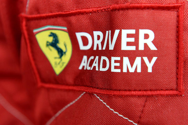 Ferrari renueva su academia de jóvenes pilotos