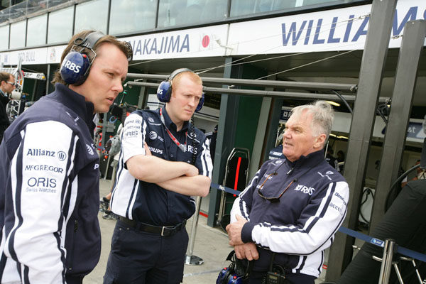 Temporada 2010: El equipo AT&T Williams