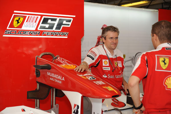 Pat Fry sustituye a Chris Dyer como ingeniero jefe de pista de Ferrari