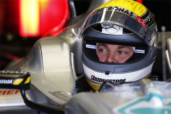 Ganar carreras, el objetivo de Rosberg en 2011