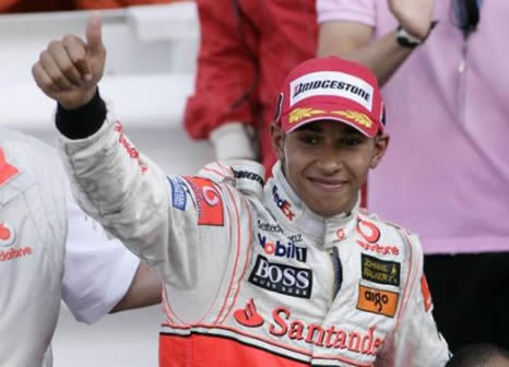 Hamilton obtiene el mejor tiempo en Jerez