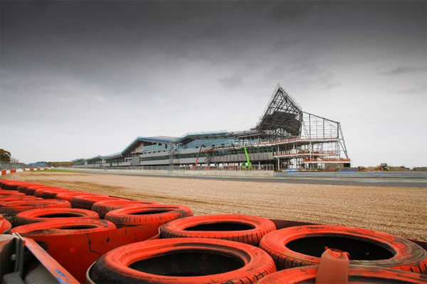 El nuevo edificio de boxes de Silverstone avanza a buen ritmo