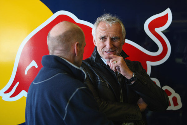 Jean Todt muestra su admiración por Dietrich Mateschitz