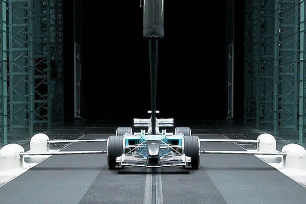 Williams también utilizó las instalaciones de Toyota