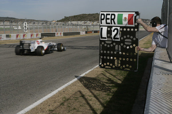 Kubica lidera la última jornada de entrenamientos en Cheste