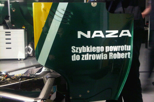 Los equipos se unen para animar a Kubica: "Szybkiego powrotu do zdrowia Robert"