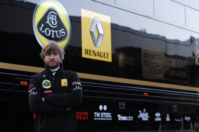 Lotus Renault GP confirma a Nick Heidfeld como piloto oficial