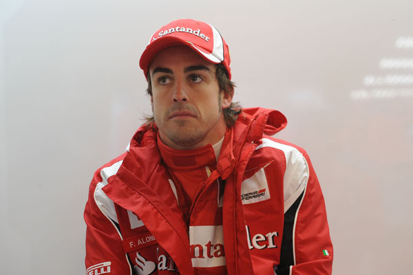 Alonso: "Han sido los primeros problemas en pretemporada"