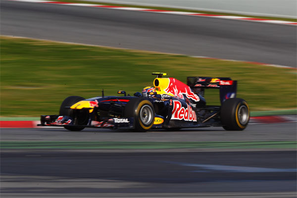 Webber marca el mejor tiempo de la pretemporada en Montmeló