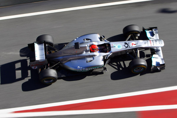 Schumacher y Rosberg satisfechos con las evoluciones de Mercedes GP