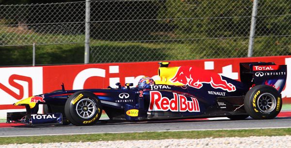 En Red Bull esperan mejoras en los Pirelli