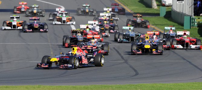 Hamilton: "Red Bull necesitará el KERS para estar arriba"