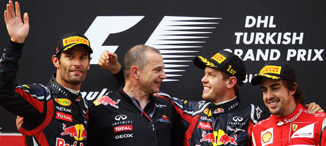 Vettel vuelve a ganar y Alonso hace podio en Turquía 2011