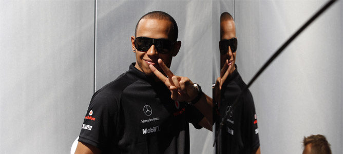 Hamilton no quiere "perder el tiempo" discutiendo con Schumacher