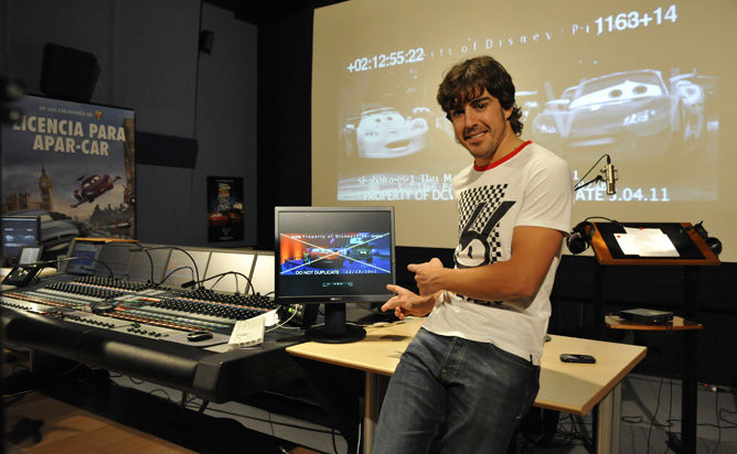 Fernando Alonso también presta su voz para 'Cars 2'
