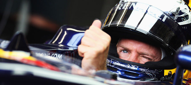 Vettel llevó a cabo "un programa diferente" en los primeros libres