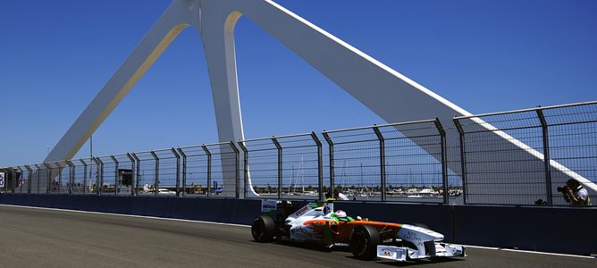 Adrian Sutil consigue colarse en el 'top ten' de la parrilla