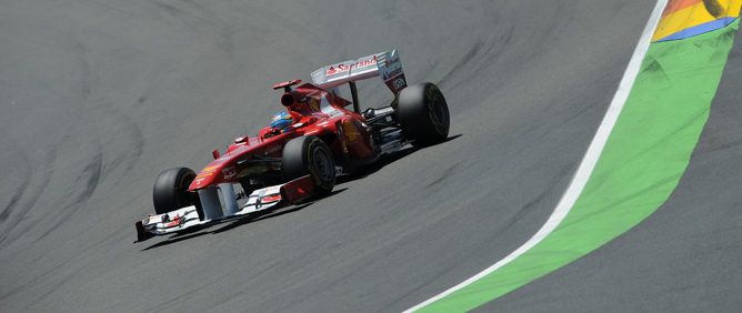 Alonso: "El segundo puesto es lo máximo que podemos conseguir"