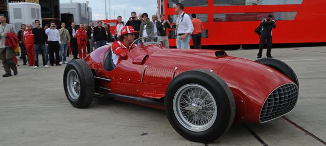 Alonso rodará a los mandos del 375 F1 para celebrar el 60 aniversario de la 1ª victoria de Ferrari