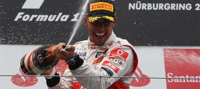 Lewis Hamilton se lleva la victoria en un apasionante Gran Premio de Alemania 2011
