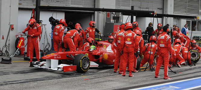 Felipe Massa confirma que el problema en boxes fue debido a una tuerca