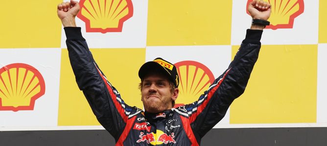 Victoria de Vettel y doblete de Red Bull en el GP de Bélgica 2011