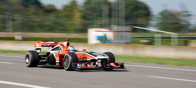 Robert Wickens y Valtteri Bottas completan sendos test en recta con sus equipos